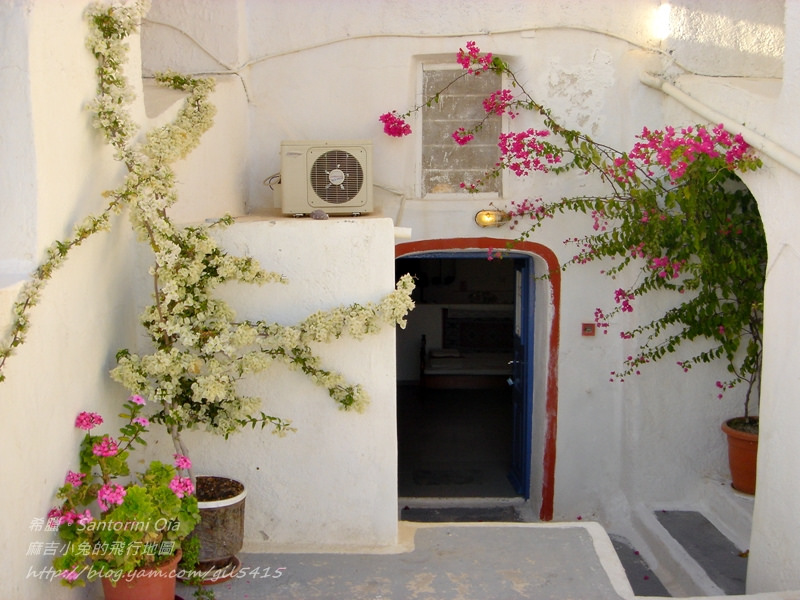 希臘Greece聖特里尼住宿-天堂秘境OIA：洞穴屋Lauda Hotel in Oia, Santorini island, Cyclades, Greece @麻吉小兔。世界行旅