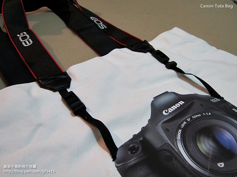 Canon Tota Bag（側提包）開箱文～真的是Canon原廠背帶喔！ @麻吉小兔。世界行旅