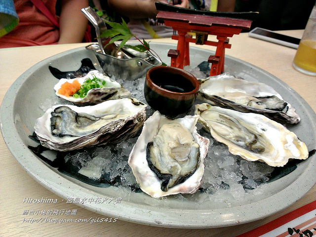 日本廣島【宮島】美食：廣島牡蠣、楓葉點心、楓葉天婦羅 @麻吉小兔。世界行旅