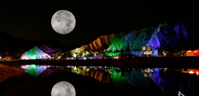 高雄田寮【奇幻月世界】小旅行：3D光雕秀、地景公園、山頂土雞城、花季溫泉飯店 @麻吉小兔。世界行旅