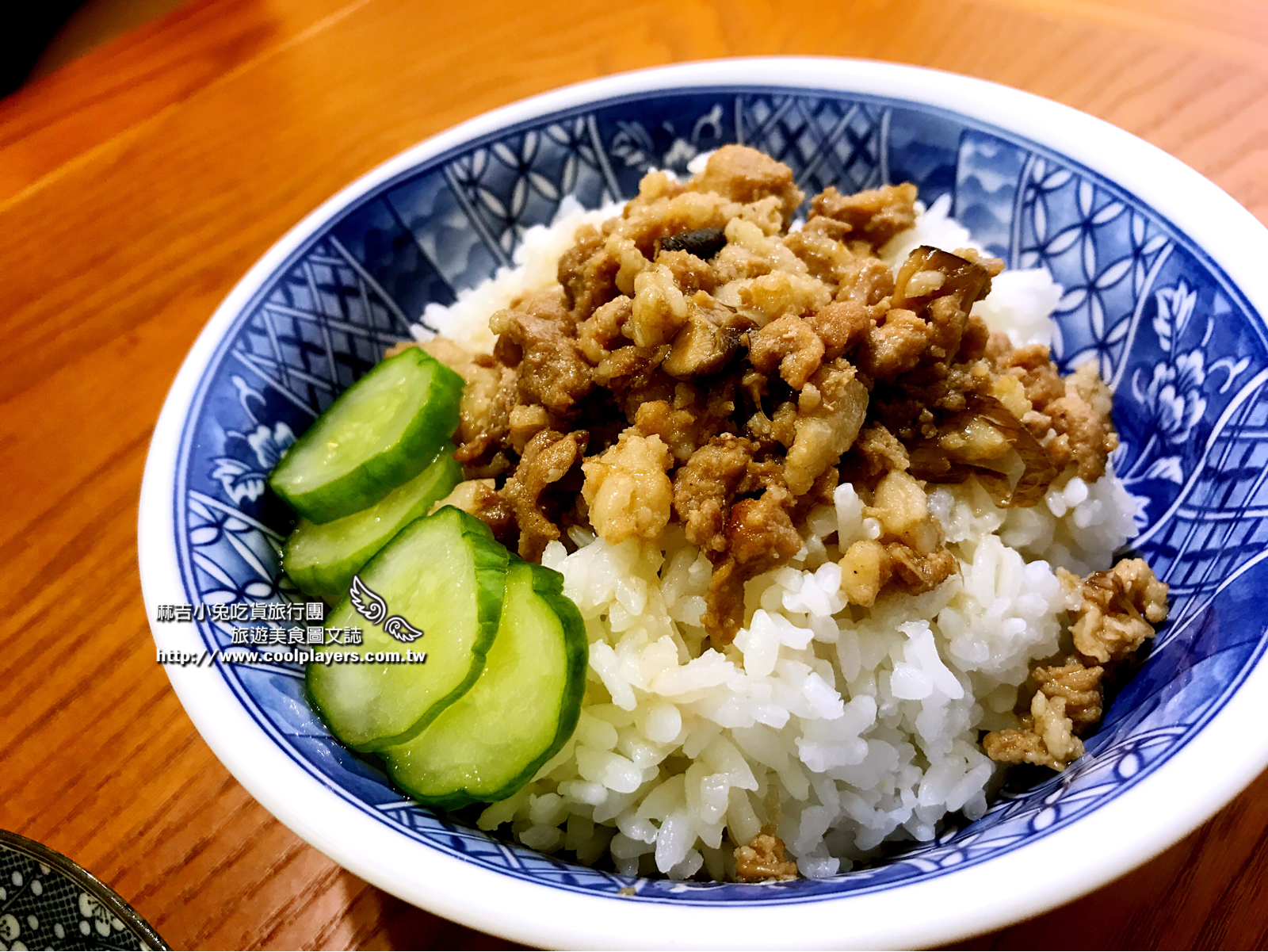 台中南屯區IKEA【春梅家】紅燒牛肉麵 / 家庭麵食料理 ～ 溫馨實在好味道 @麻吉小兔。世界行旅