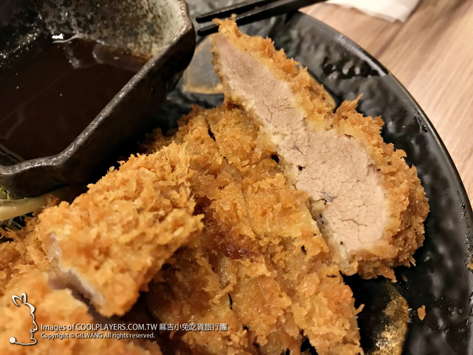 日本和牛開放【廣島縣產 A5 BMS 10 頂級黑毛和牛】小六食堂就能吃到超級美味 @麻吉小兔。世界行旅