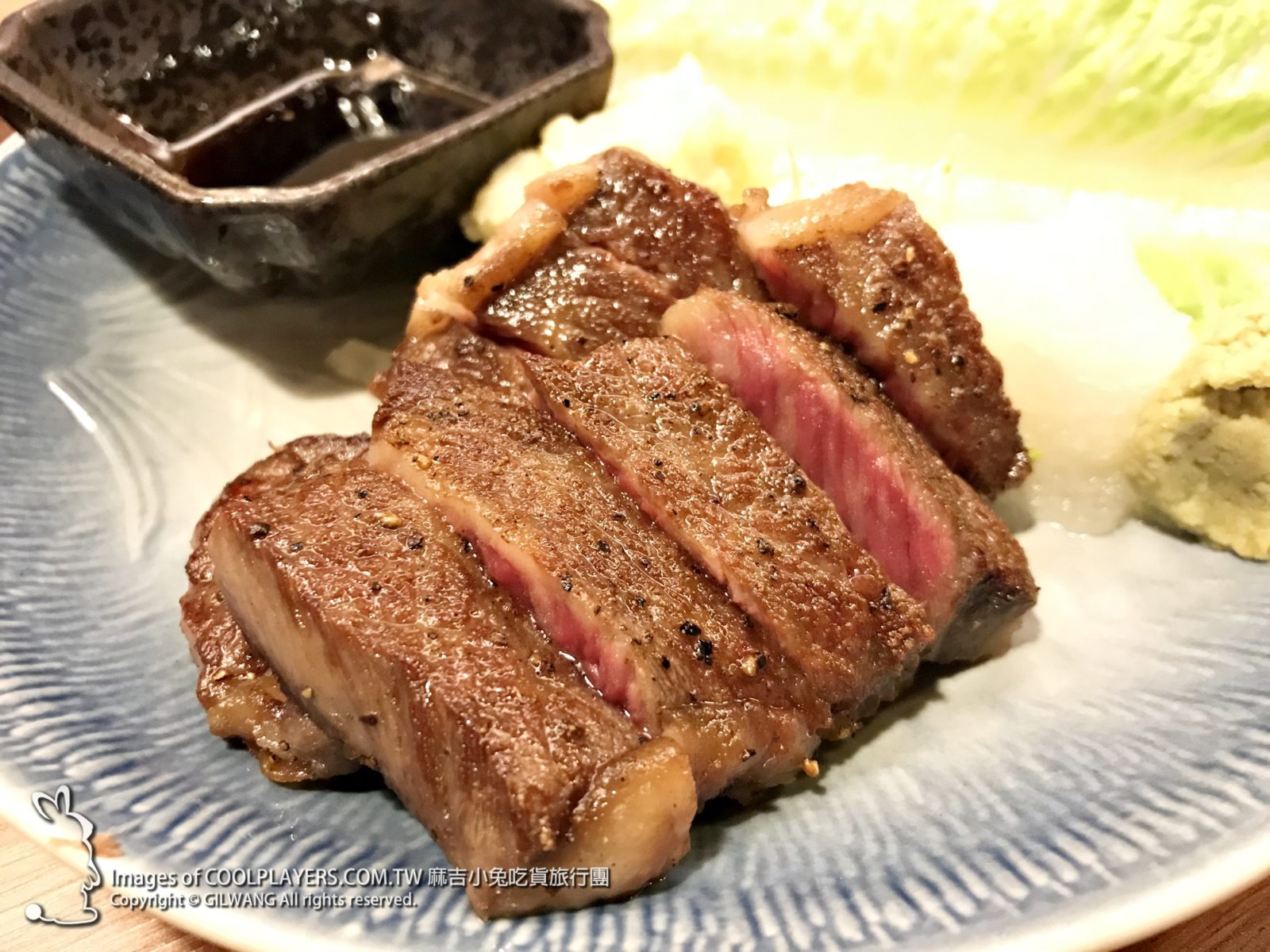日本和牛開放【廣島縣產 A5 BMS 10 頂級黑毛和牛】小六食堂就能吃到超級美味 @麻吉小兔。世界行旅