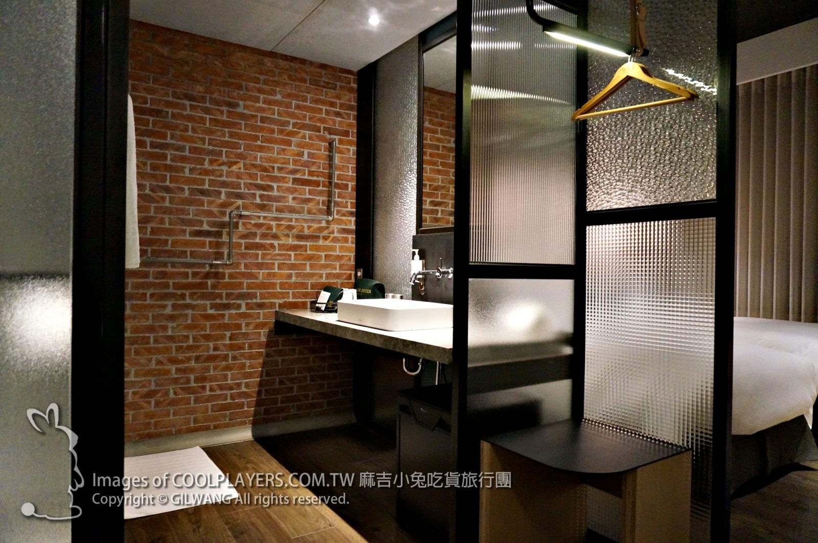 台南中西區【U.I.J Hotel &#038; Hostel 友愛街旅館】超文青設計旅店+青年旅舍 @麻吉小兔。世界行旅