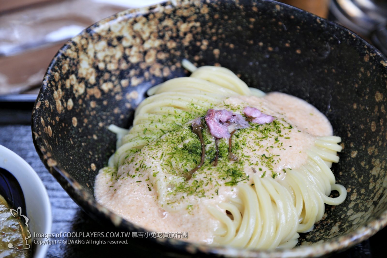 東京【目黒川の桜まつり / 目黑川櫻花節 2018】賞櫻交通路線美食~三ツ矢堂製麺櫻花沾麵+快樂布丁屋うれしいプリン屋さんマハカラ @麻吉小兔。世界行旅