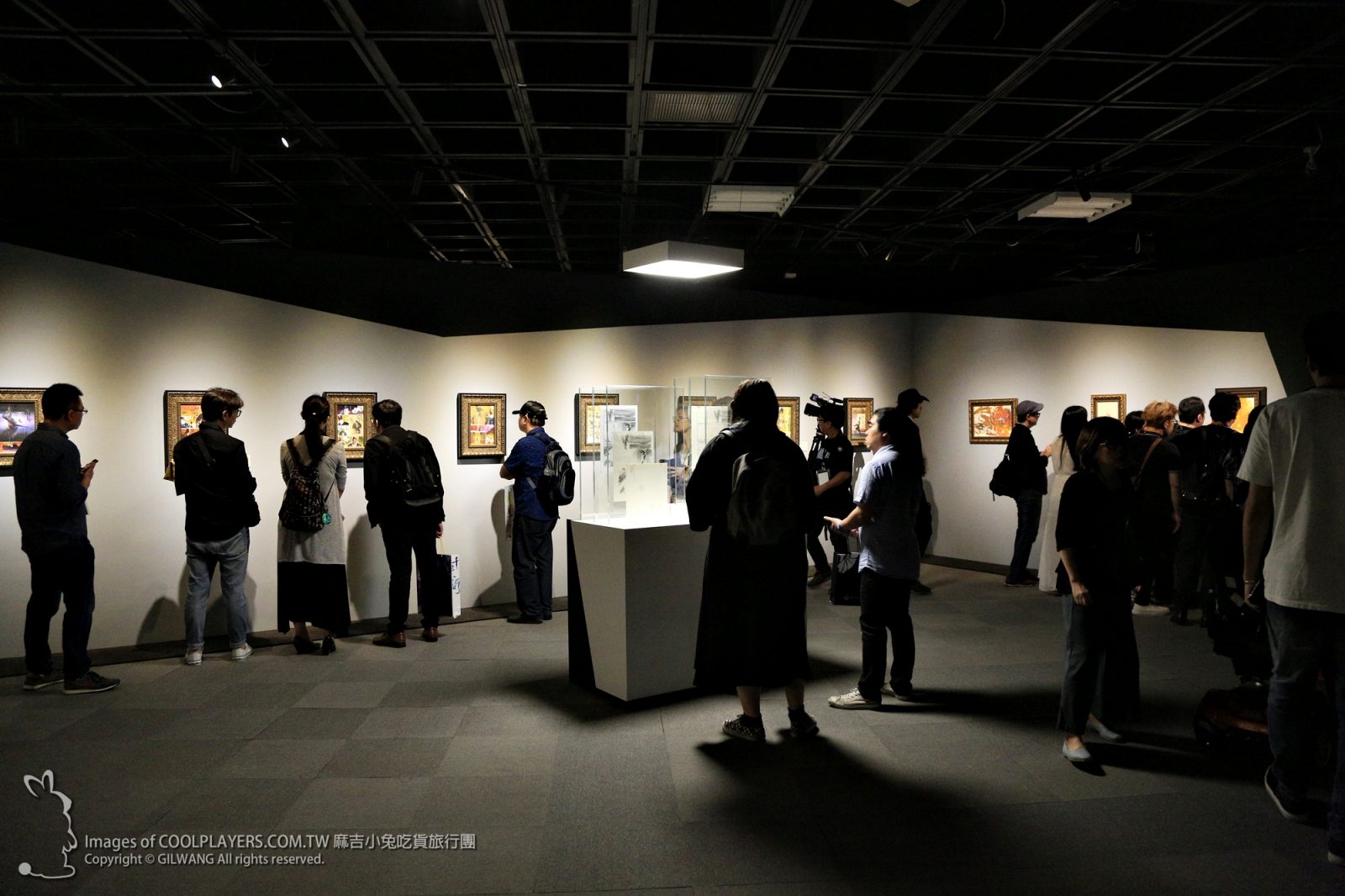 【千年一問 故宮鄭問大展】首位故宮展出漫畫家 獨特風格 經典鄭問 @麻吉小兔。世界行旅