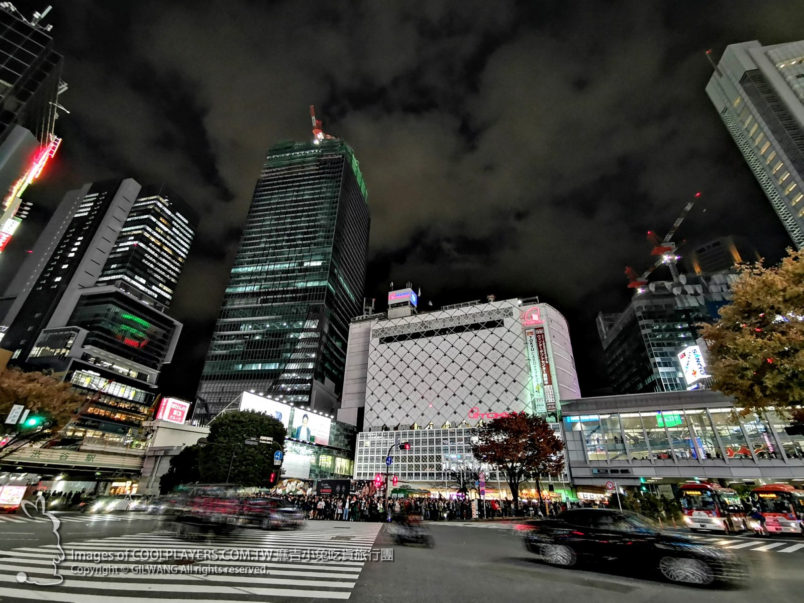 東京耶誕燈~代々木公園【青の洞窟 SHIBUYA】渋谷公園通 @麻吉小兔。世界行旅